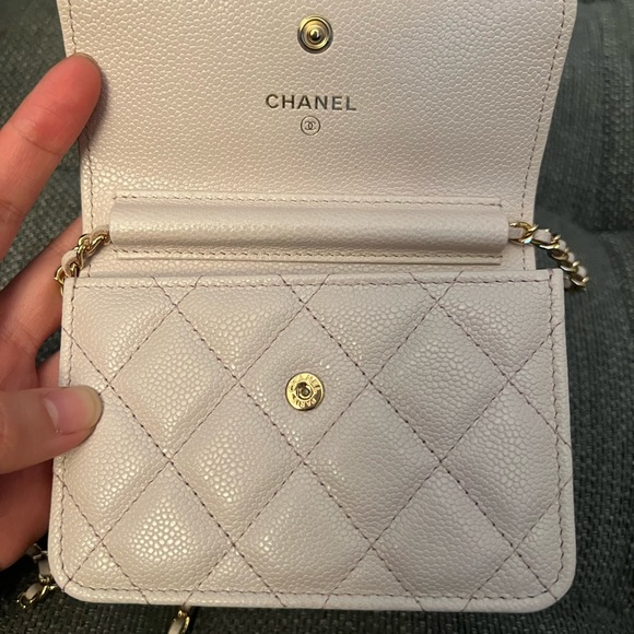 Chanel 21B Light Purple Mini Coco Chain clutch - Picture 7 of 13
